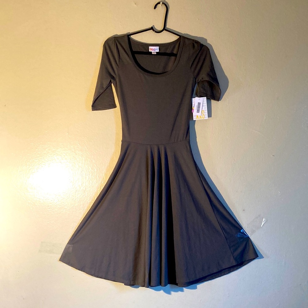 NWT LulaRoe Fit & Flare Argyle Pleated Swift Dress Size XXS Grey